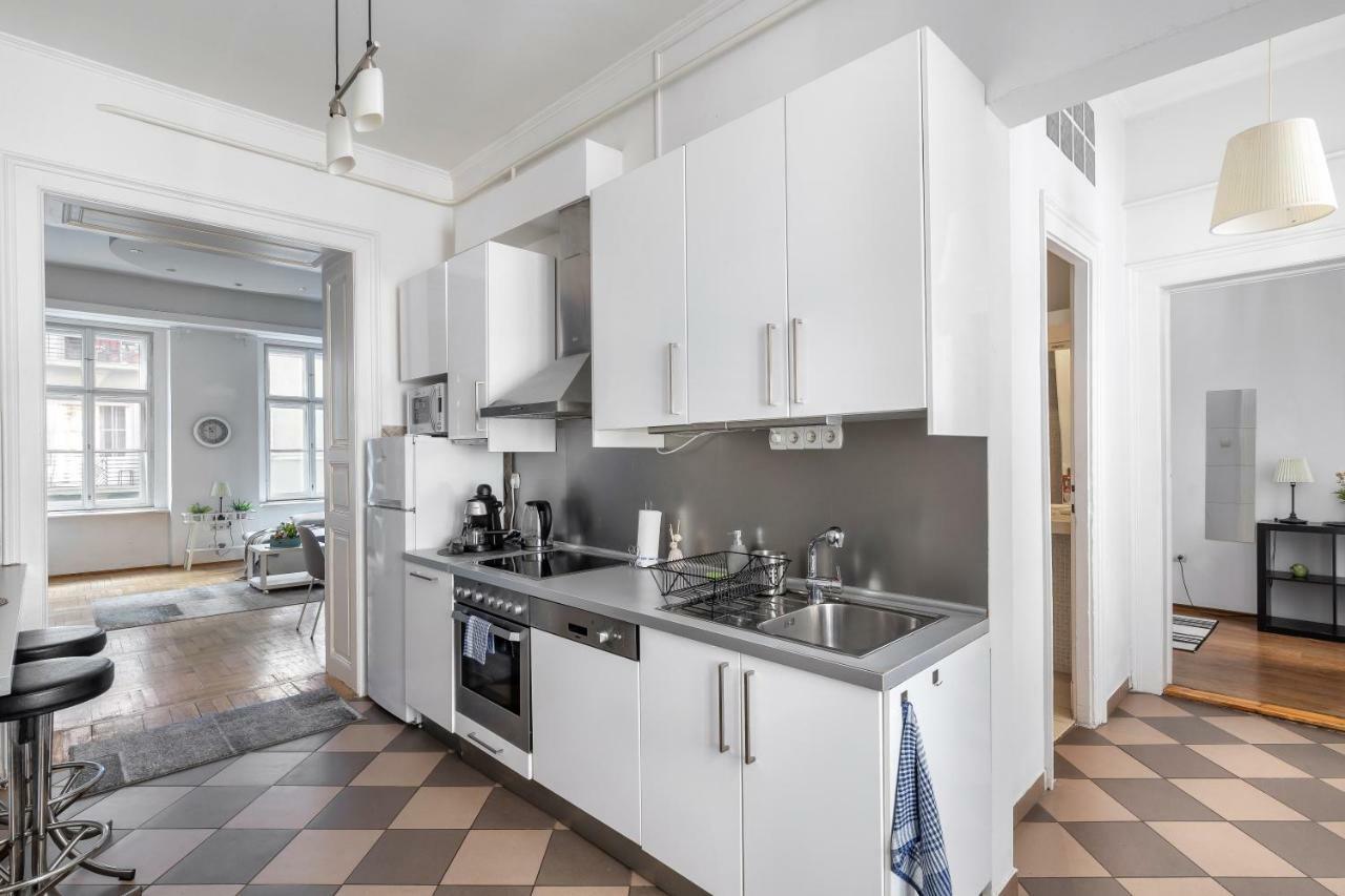 Prime Home Midtown Boedapest Buitenkant foto